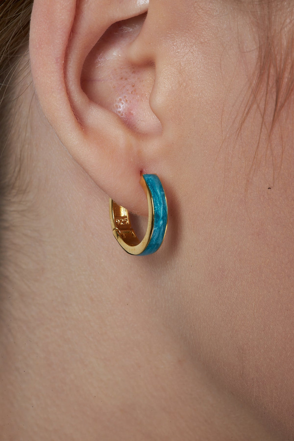 Çemberli Mavi Halka Küpe - 925 GÜMÜŞ