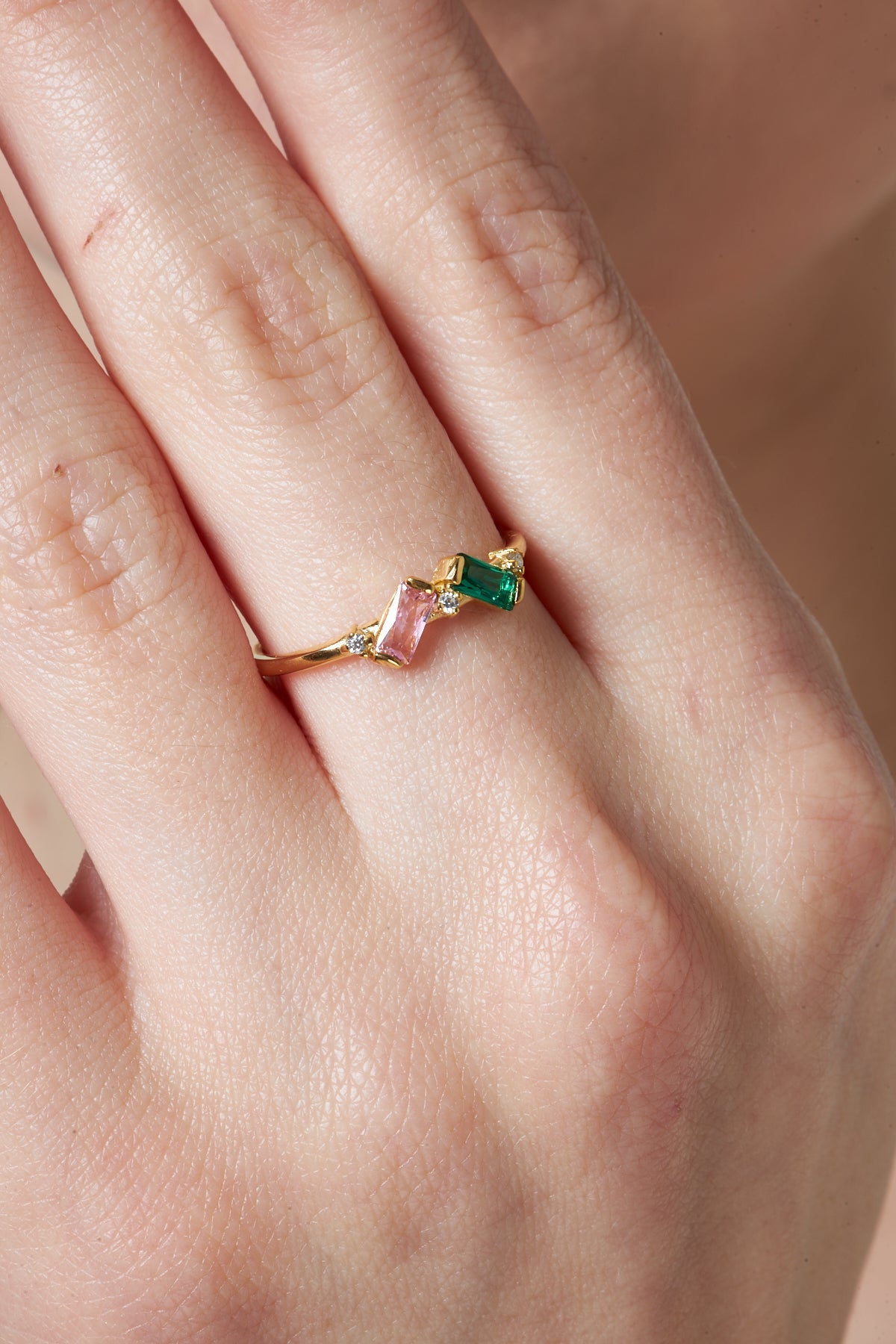 Renkli Taşlı Baget Yüzük - 925 GÜMÜŞ