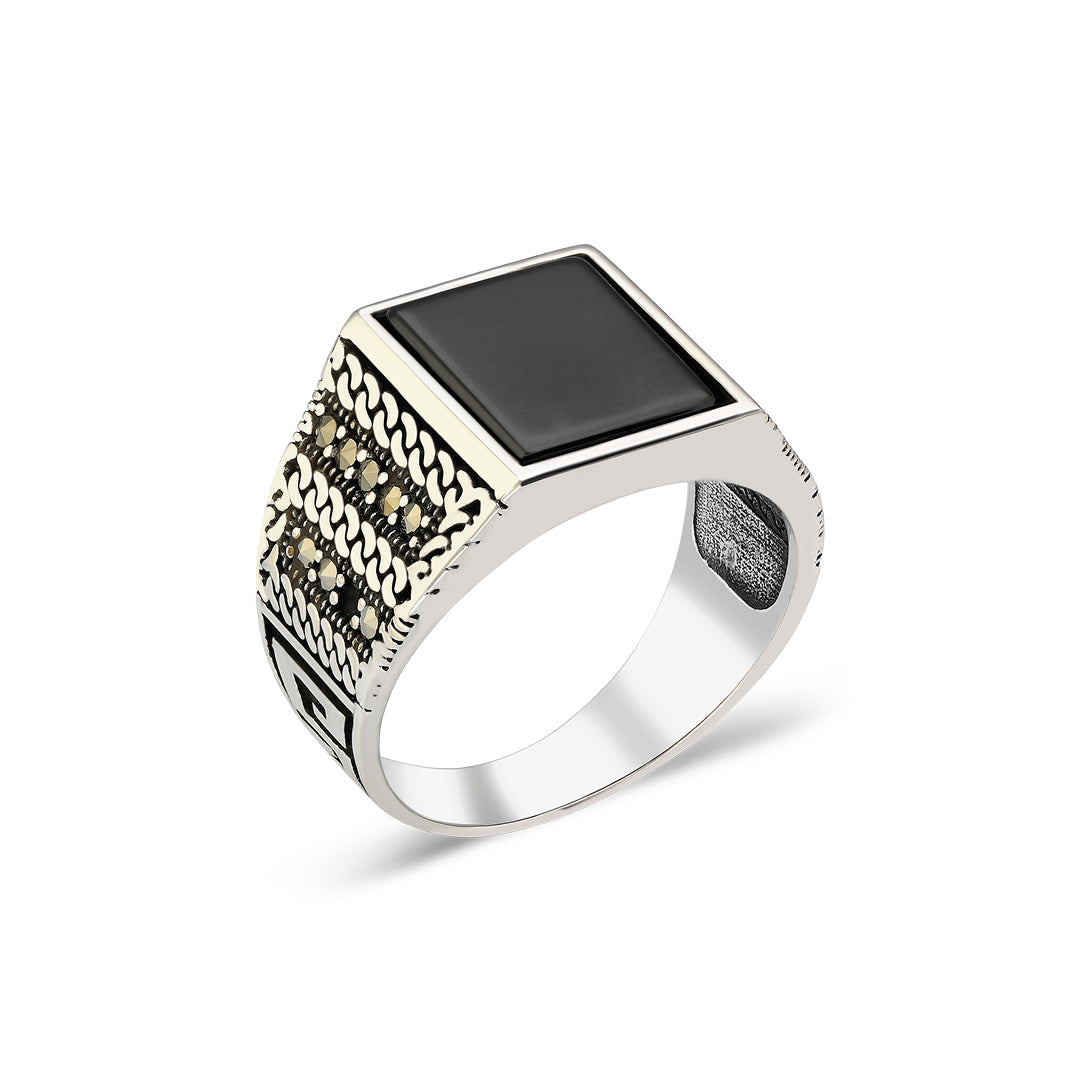 Siyah Taşlı Kare Yüzük - 925 GÜMÜŞ