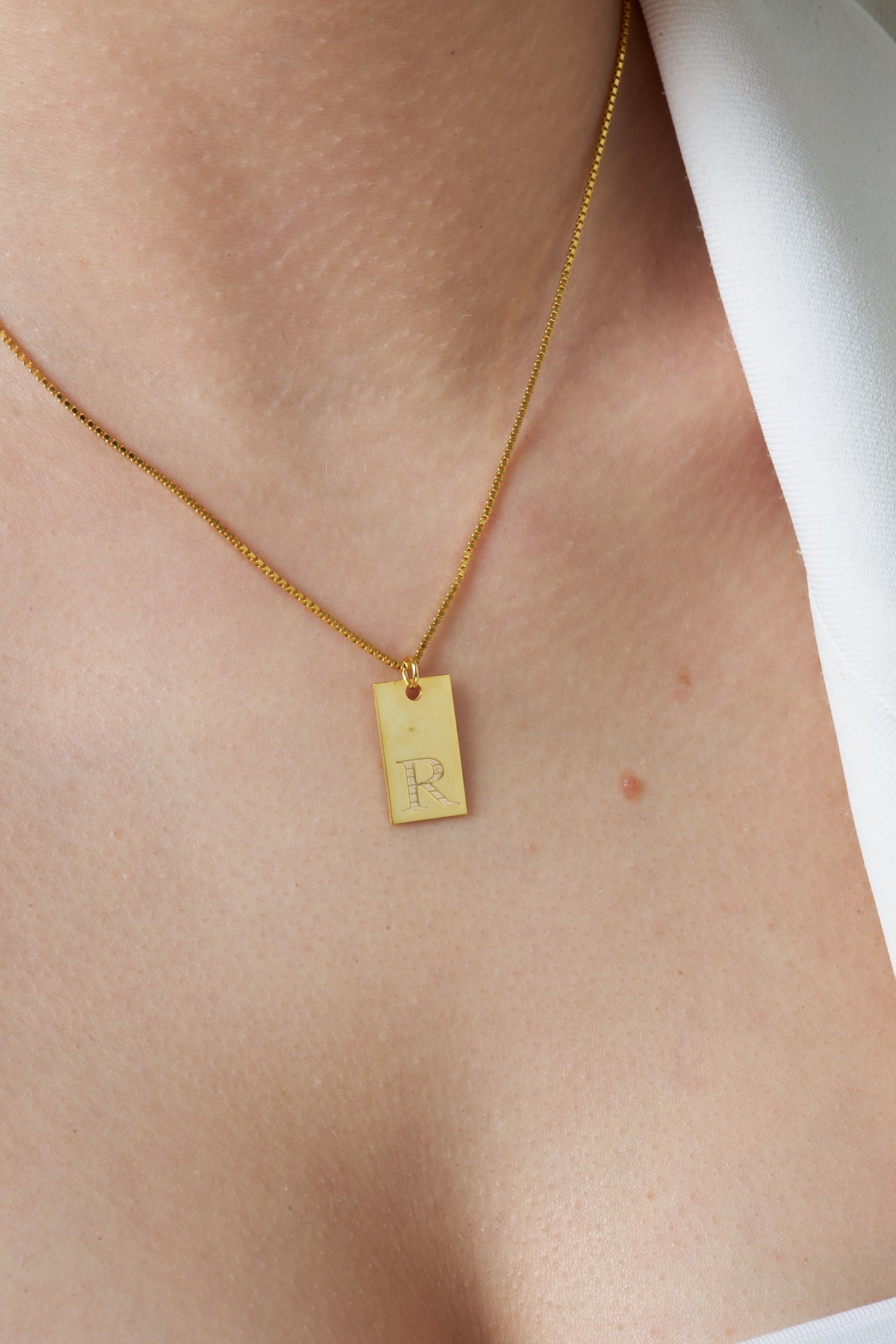 Plaka Alfabe Kolye - 925 GÜMÜŞ