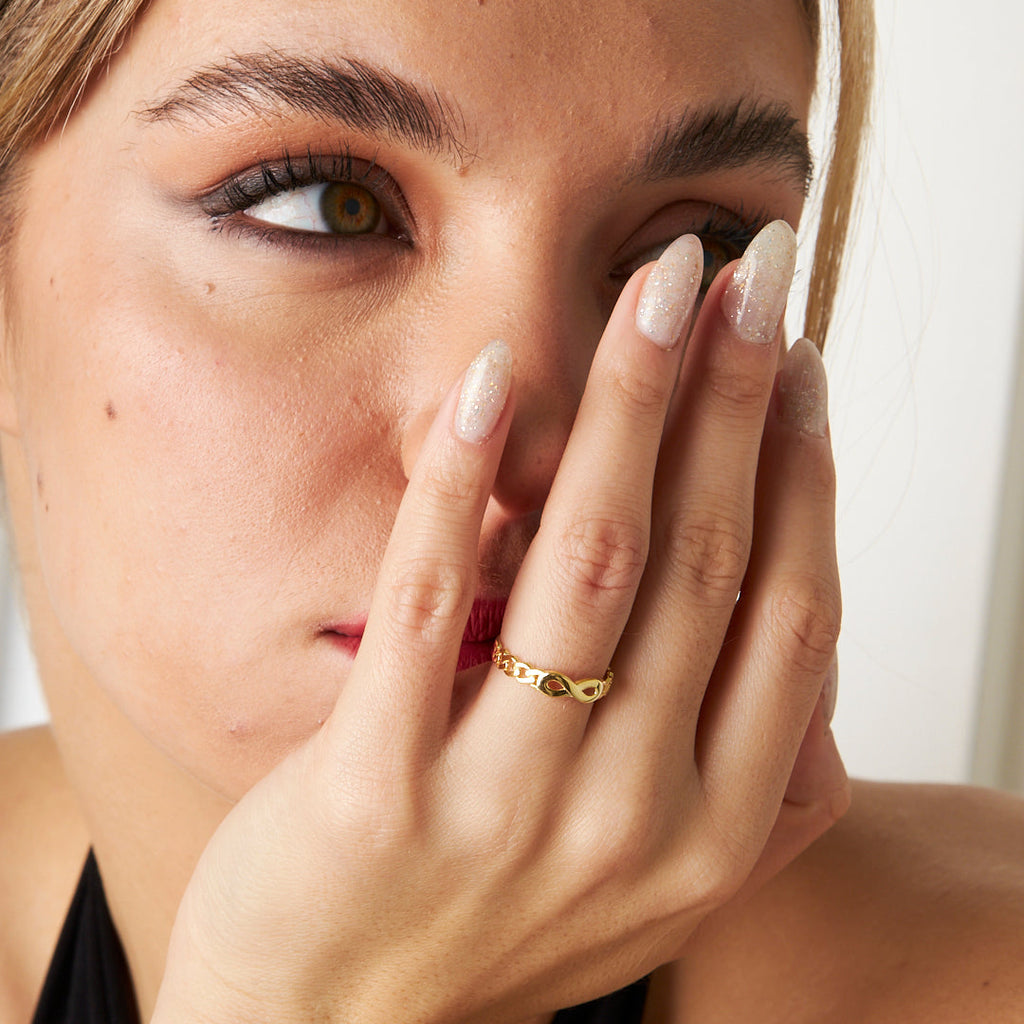 Sonsuz Detaylı Yüzük - 925 GÜMÜŞ