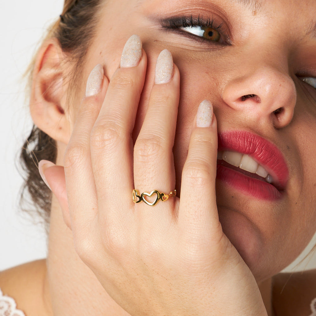 Kalp Sıra Yüzük - 925 GÜMÜŞ