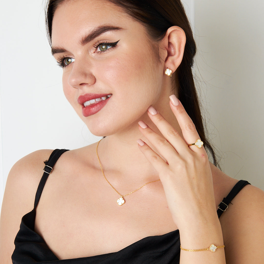 Beyaz Taşlı Yonca Yaprağı Seti - 925 GÜMÜŞ