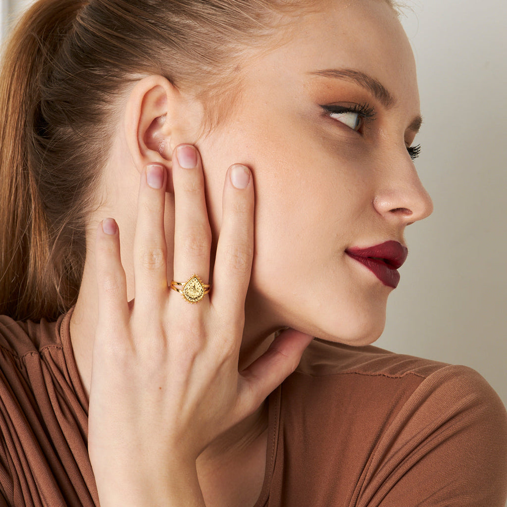 Klasik Gözyaşı Tuğra Yüzük - 925 GÜMÜŞ