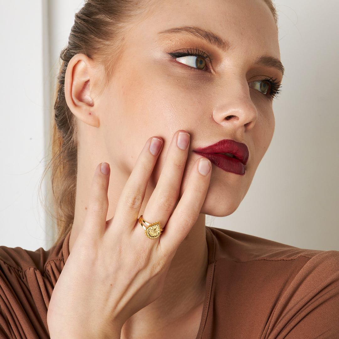 Klasik Gözyaşı Tuğra Yüzük - 925 GÜMÜŞ