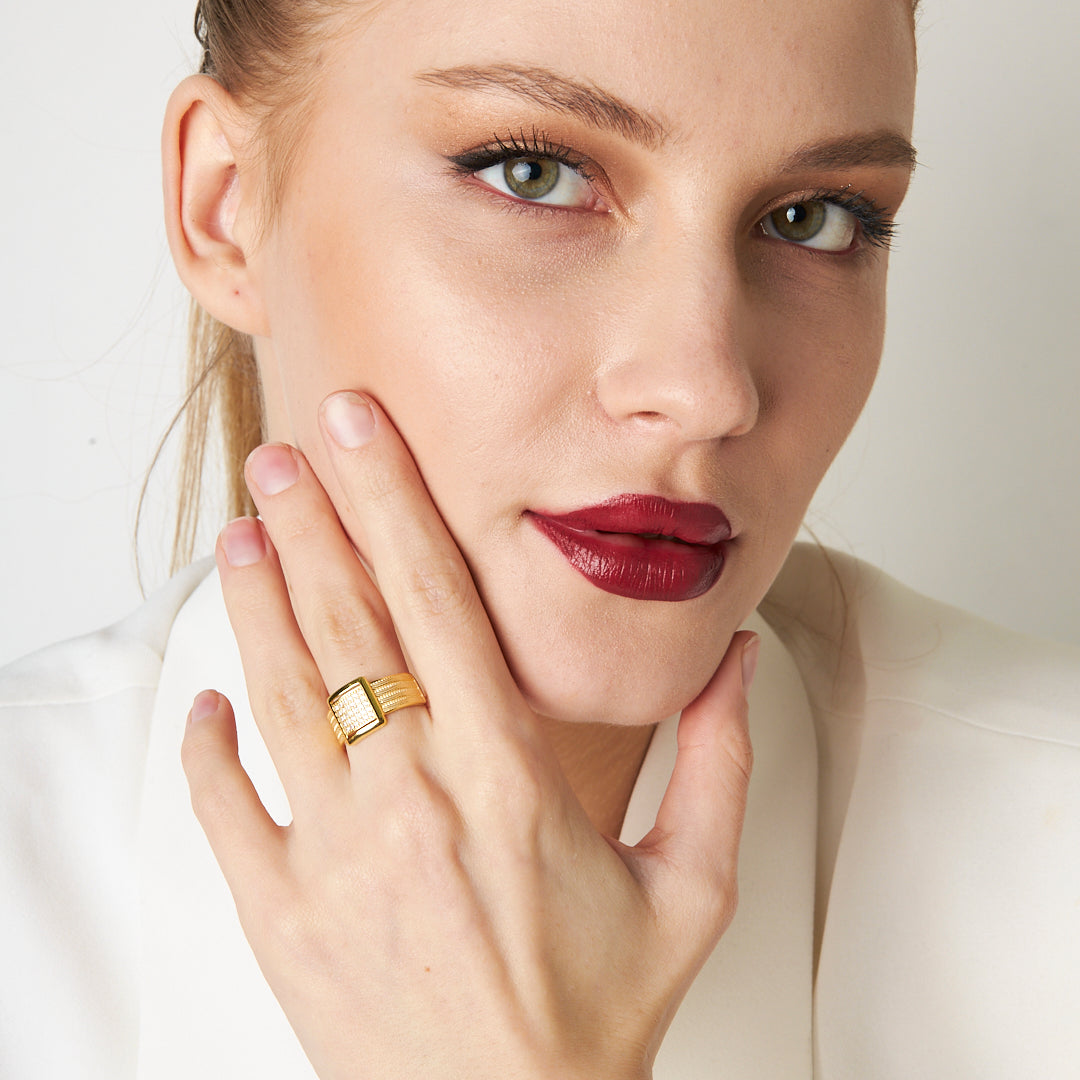 Dört Sıra Taşlı Hasır Yüzük - 925 GÜMÜŞ