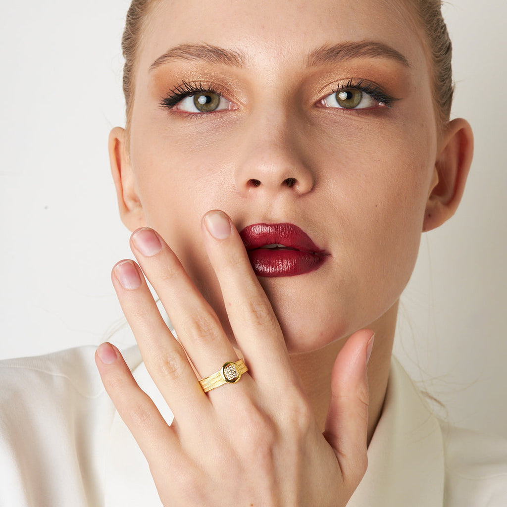 Üç Sıra Taşlı Yuvarlak Model Hasır Yüzük - 925 GÜMÜŞ