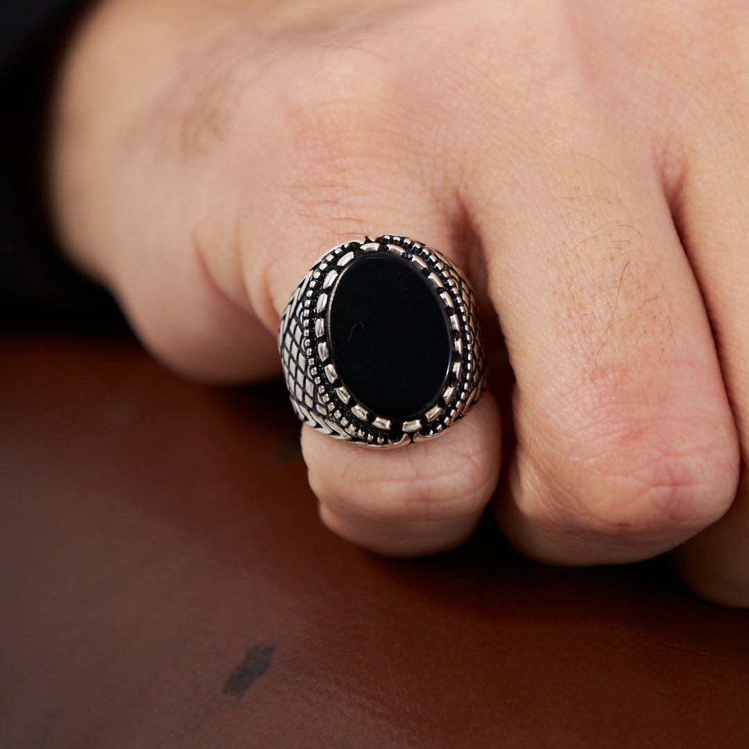 Siyah Onix Taşlı Yüzük - 925 GÜMÜŞ