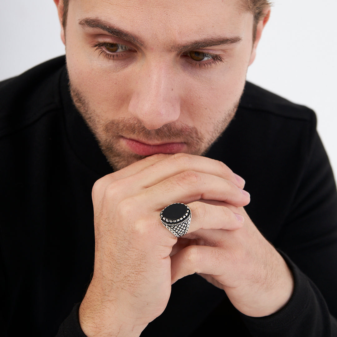 Siyah Onix Taşlı Yüzük - 925 GÜMÜŞ
