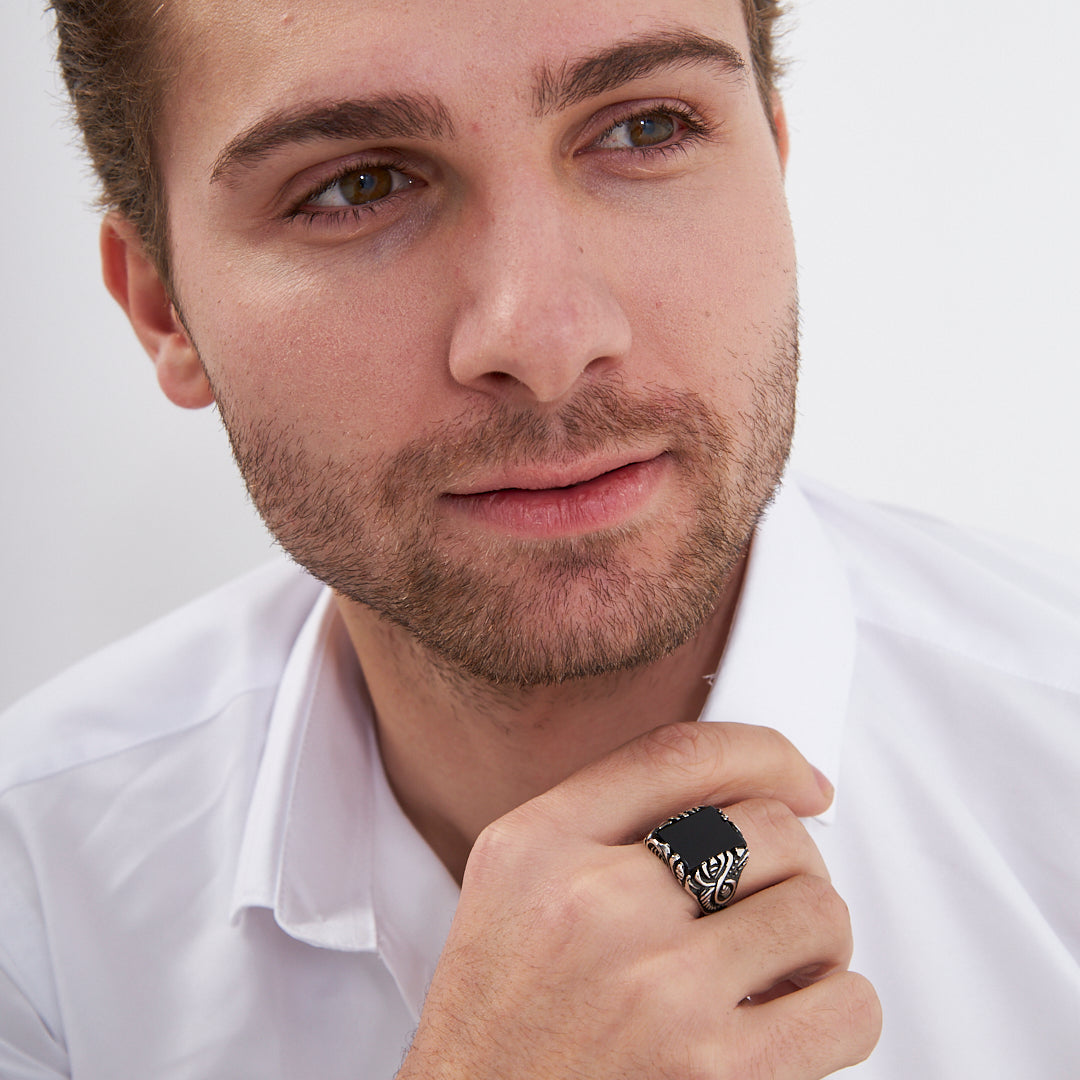 Siyah Dikdörtgen Model Yüzük - 925 GÜMÜŞ