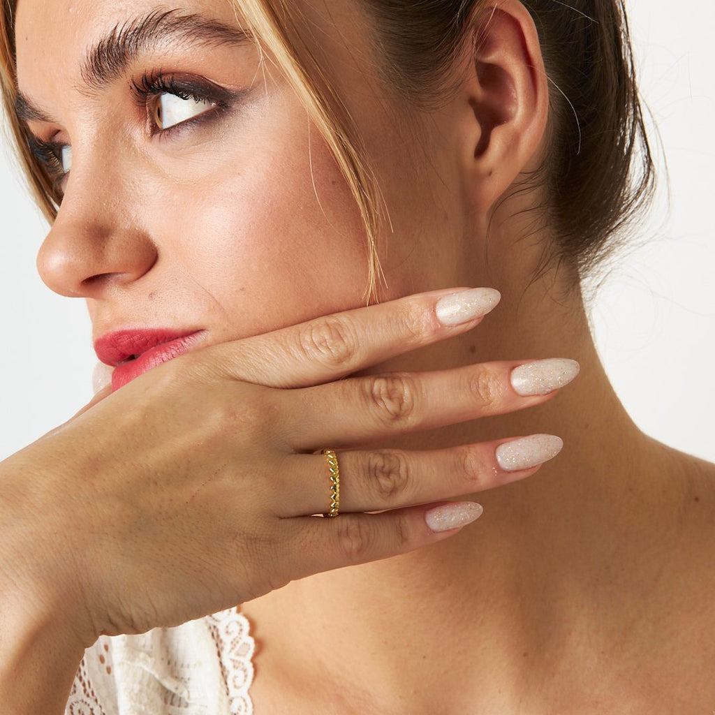 Kalp Sıralı Yüzük - 925 GÜMÜŞ