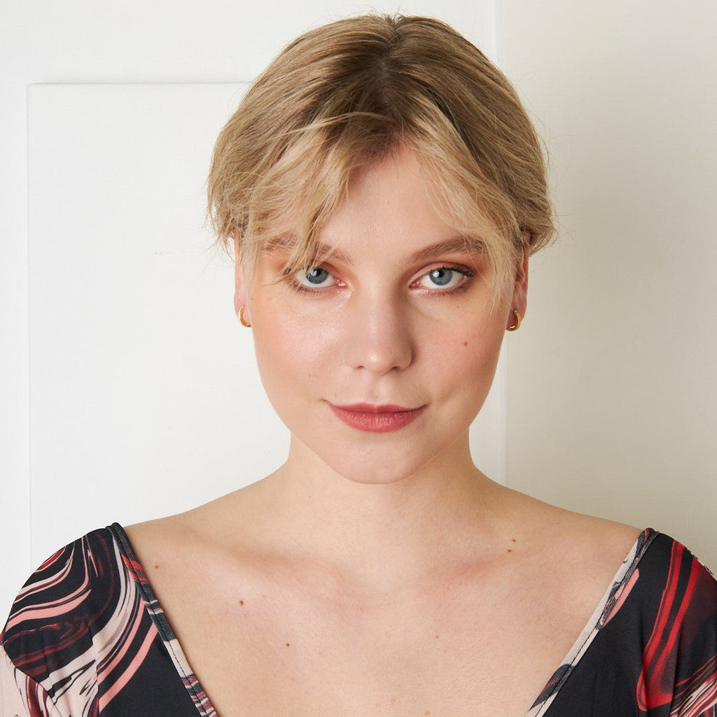 Sıra Taşlı Günlük Halka Küpe - 925 GÜMÜŞ