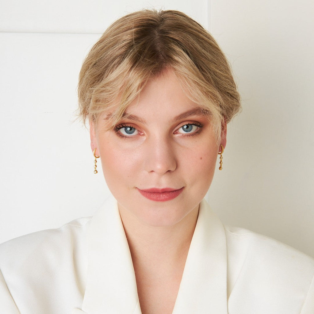 Sallantılı Üç Taşlı Küpe - 925 GÜMÜŞ