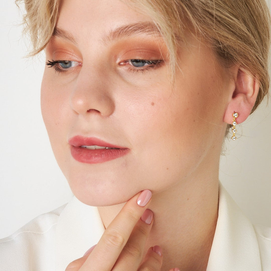 Zirkon Taşlı  Küpe - 925 GÜMÜŞ