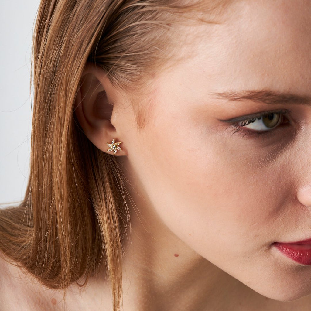 Nergis Çiçeği Piercingi - 925 GÜMÜŞ