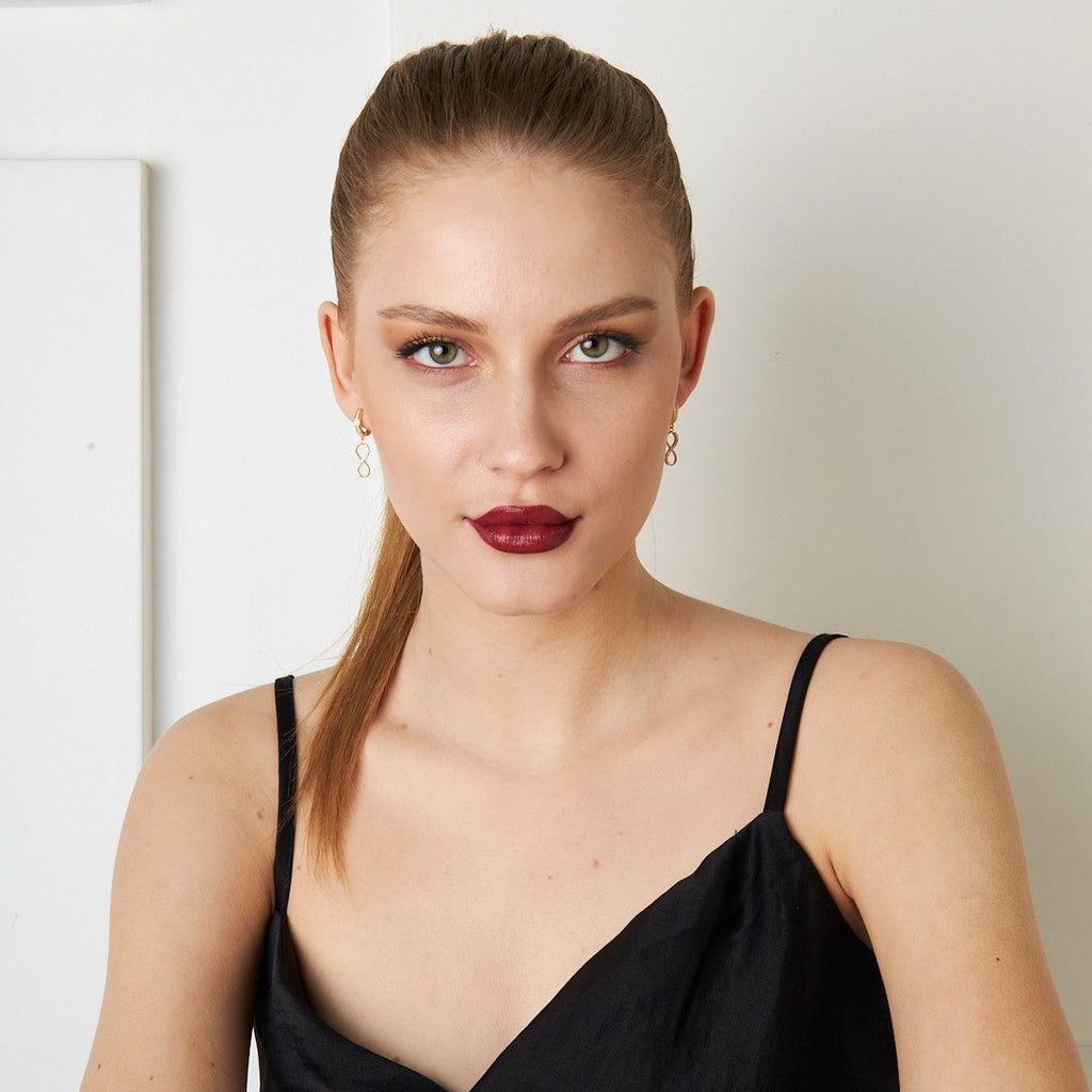 Sonsuz Küpe - 925 GÜMÜŞ