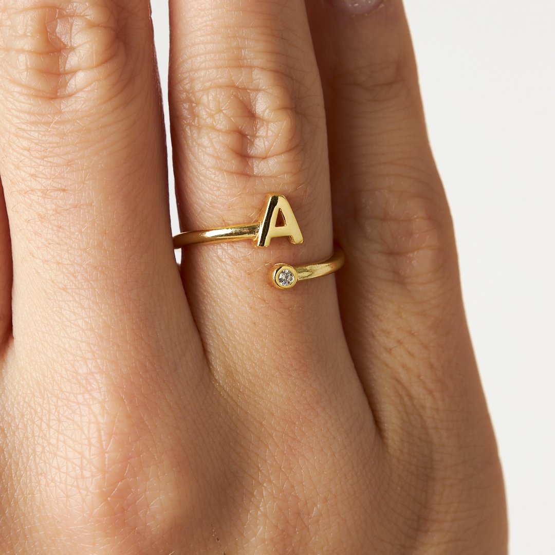 Taşlı Basit Harf Halkası - 925 GÜMÜŞ