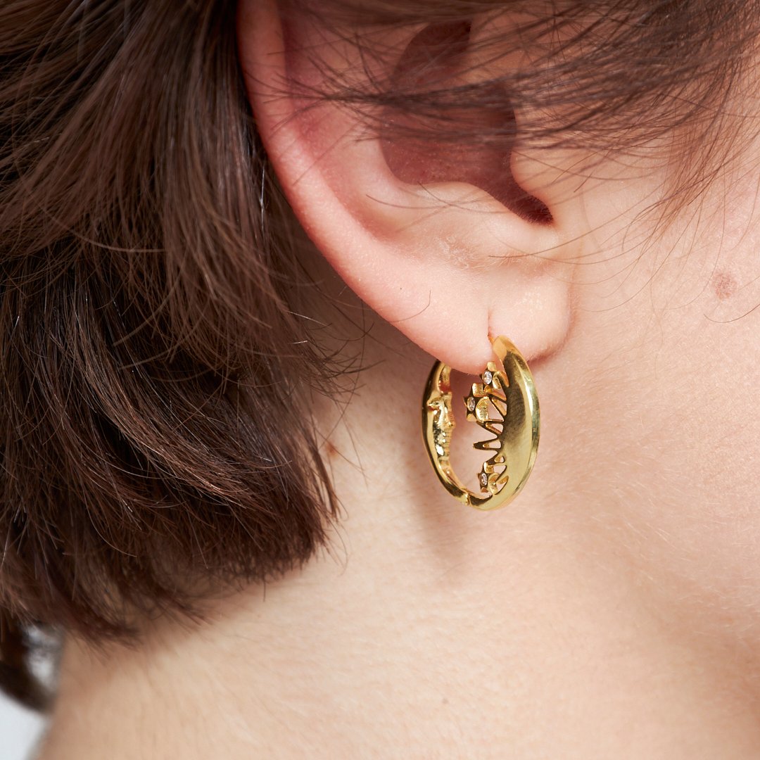 Yıldız Detaylı Ay Modeli Küpe - 925 GÜMÜŞ