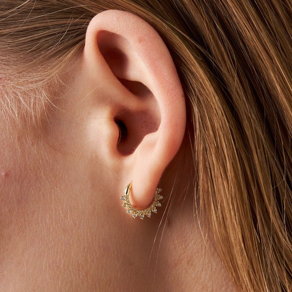 Ardışık Taşlı Modern Piercing - 925 GÜMÜŞ