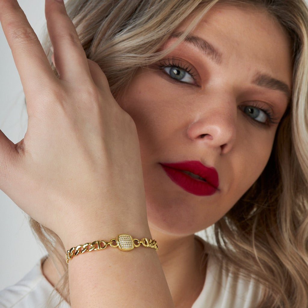 Kare İki Zincirli Taşlı Bileklik - 925 GÜMÜŞ