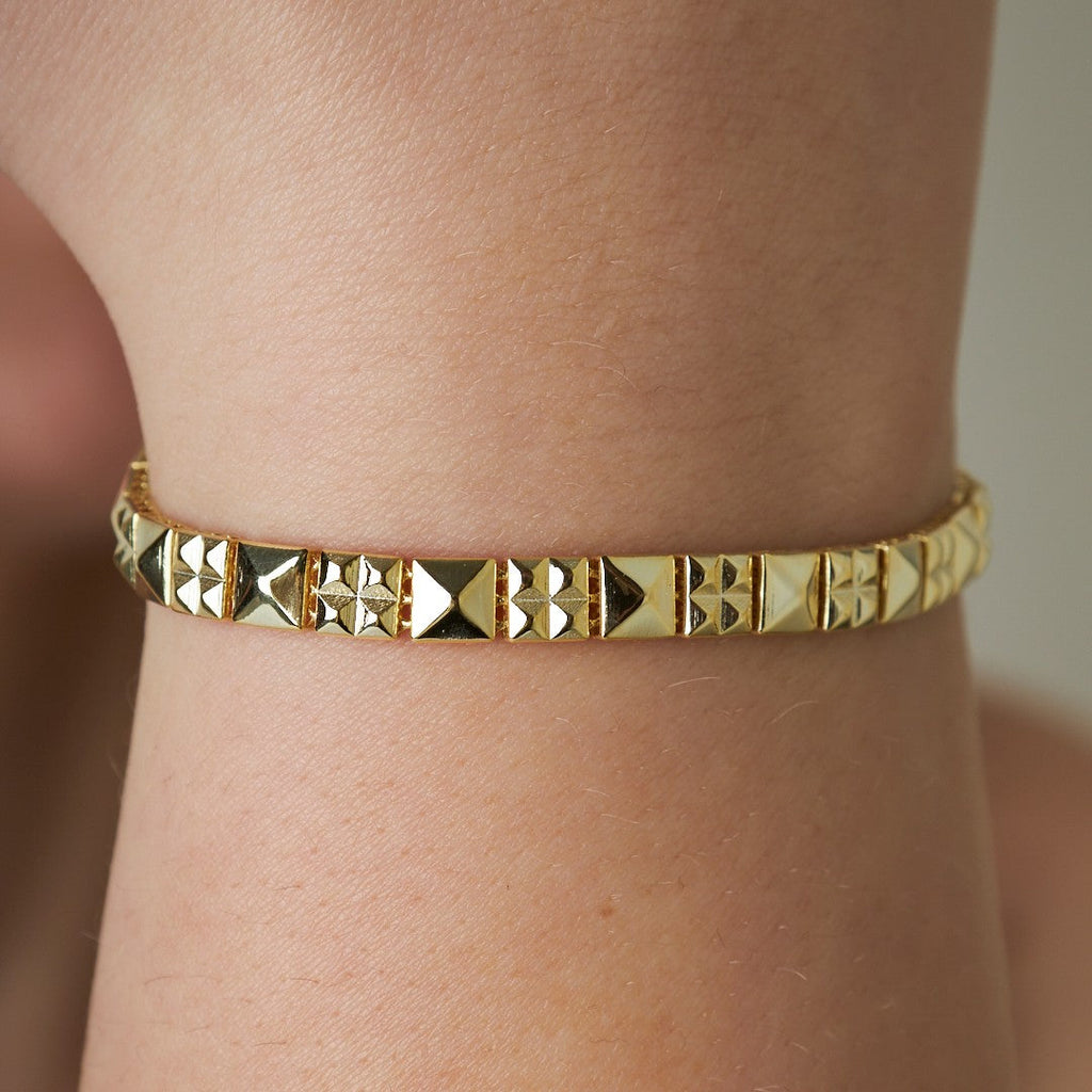 Kabuk Şeklinde Bilezik - 925 GÜMÜŞ