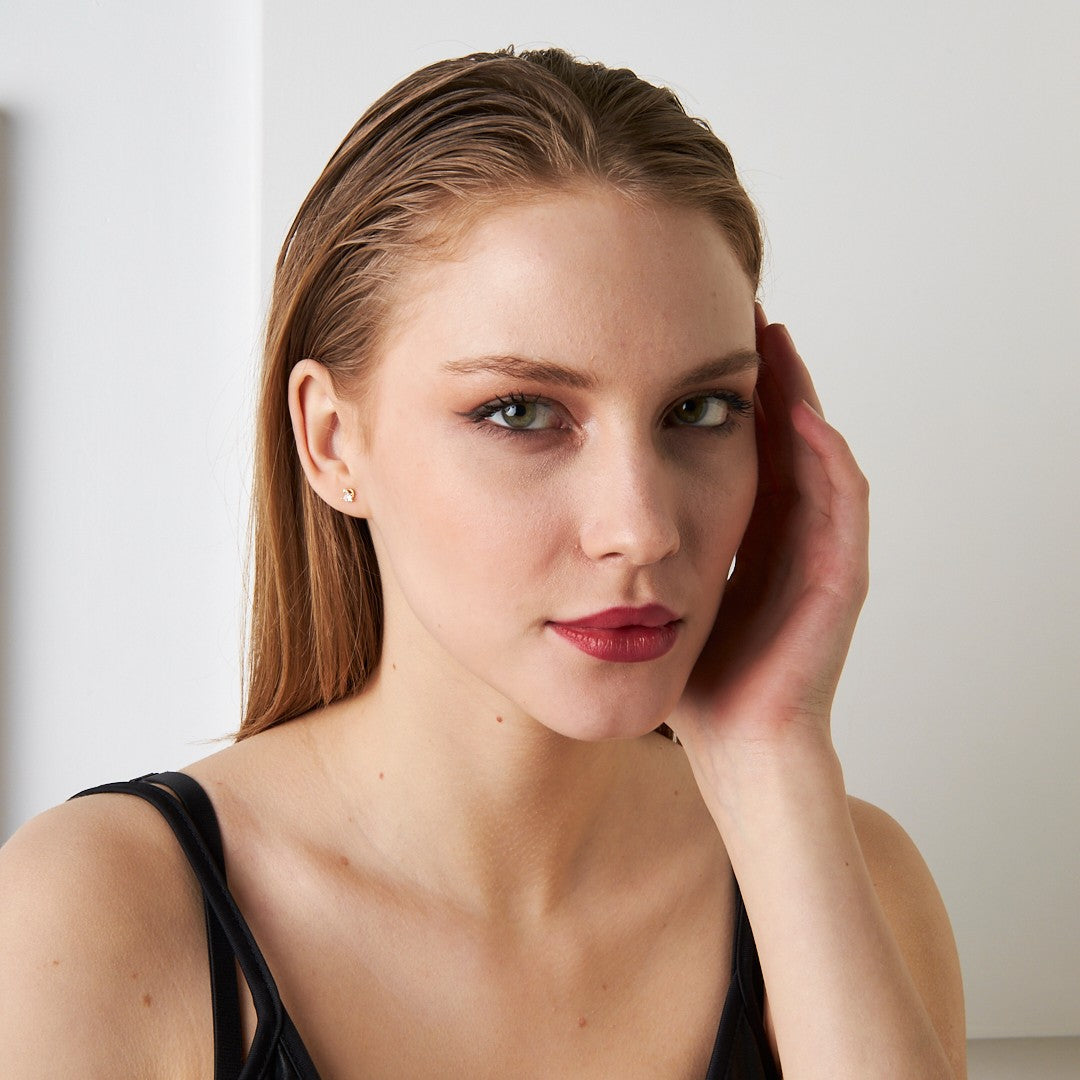 Kalp Taşlı Sarmaşık Piercingi - 925 GÜMÜŞ