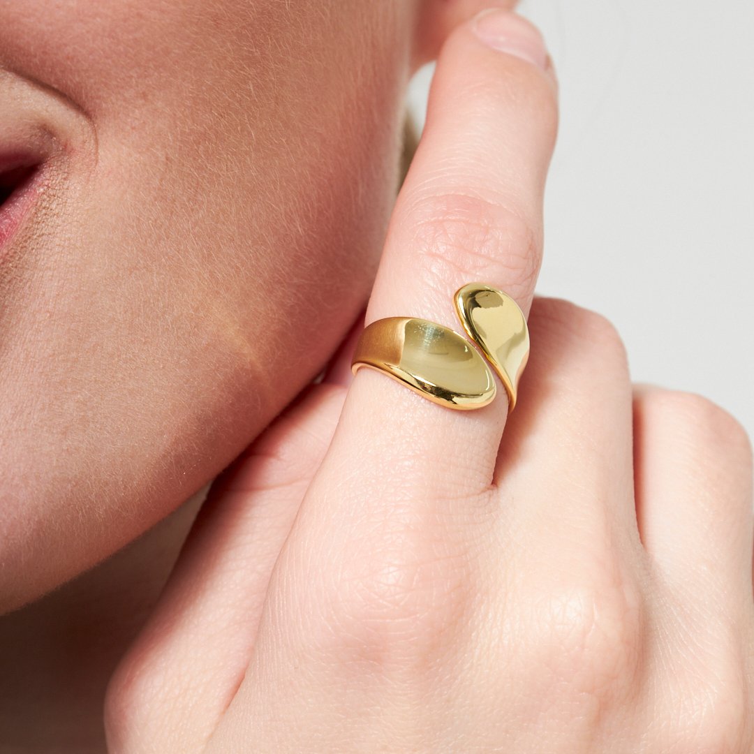 Sade Gözyaşı Yüzük - 925 GÜMÜŞ