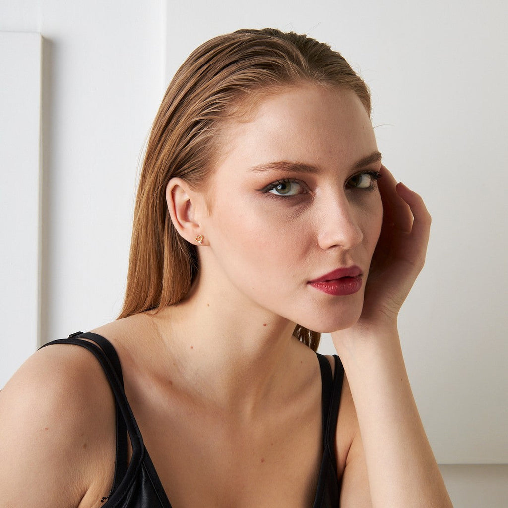 Tek taşlı Kalp Piercing - 925 GÜMÜŞ