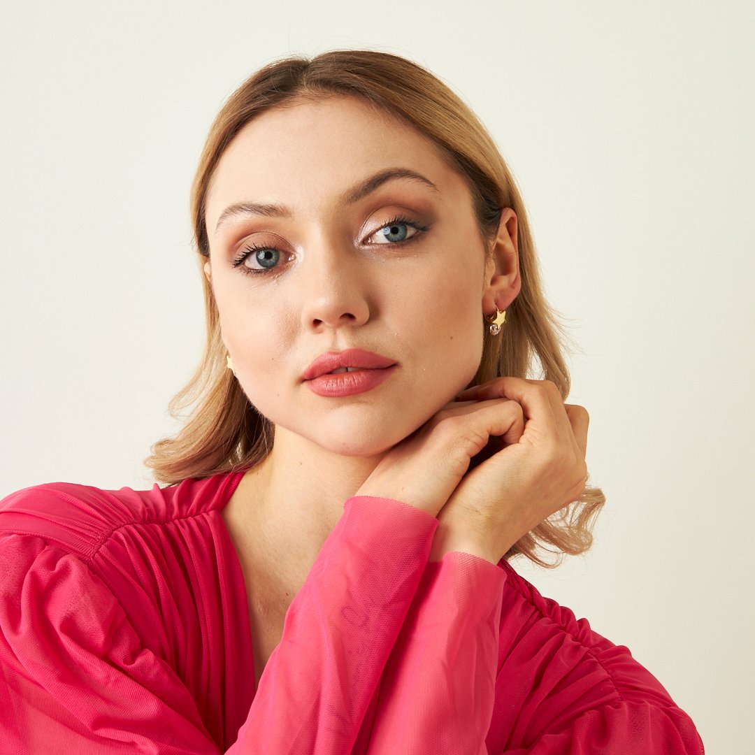 Tek Taşlı Yıldız Işıltılı Küpe - 925 GÜMÜŞ