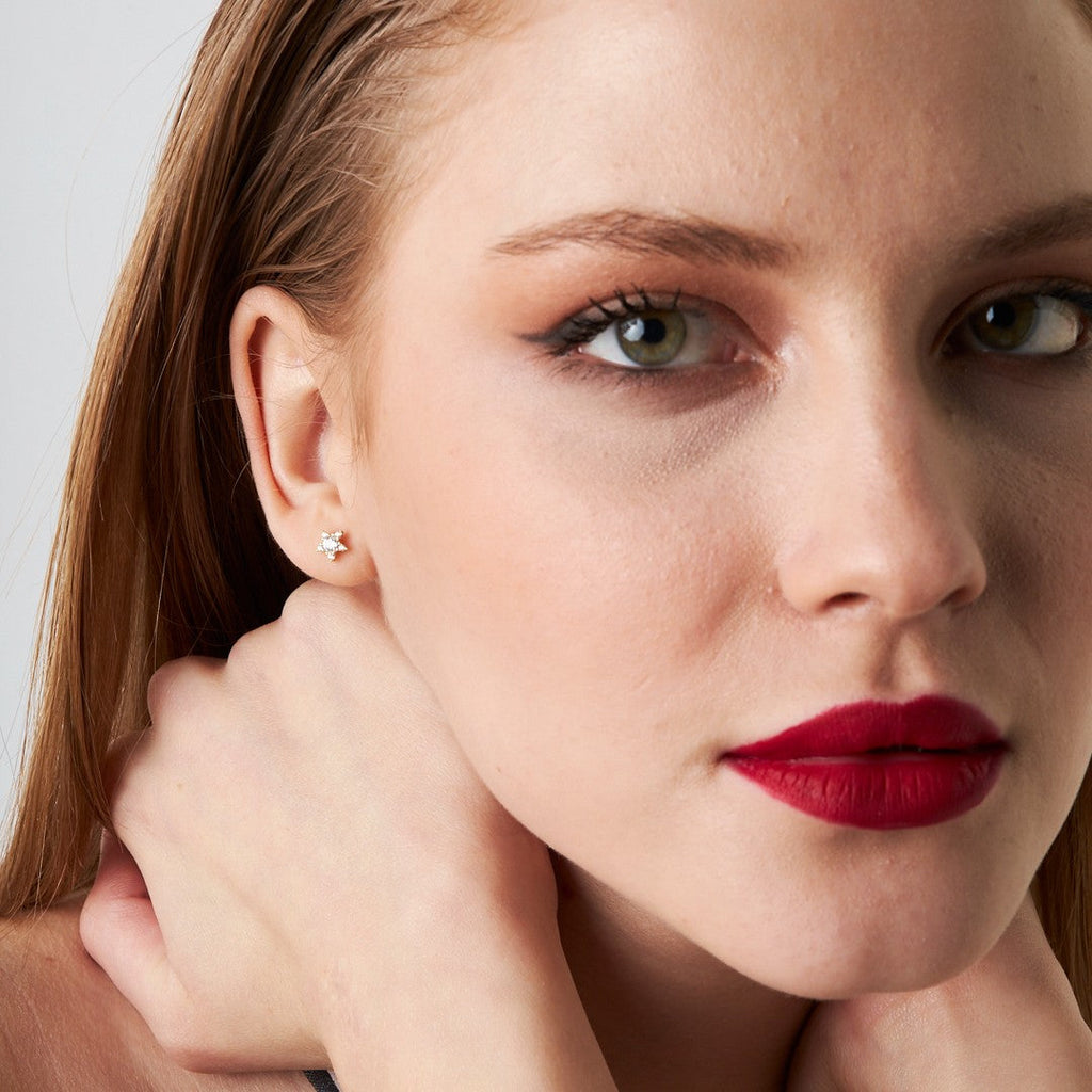Taşlı yıldız Piercing - 925 GÜMÜŞ