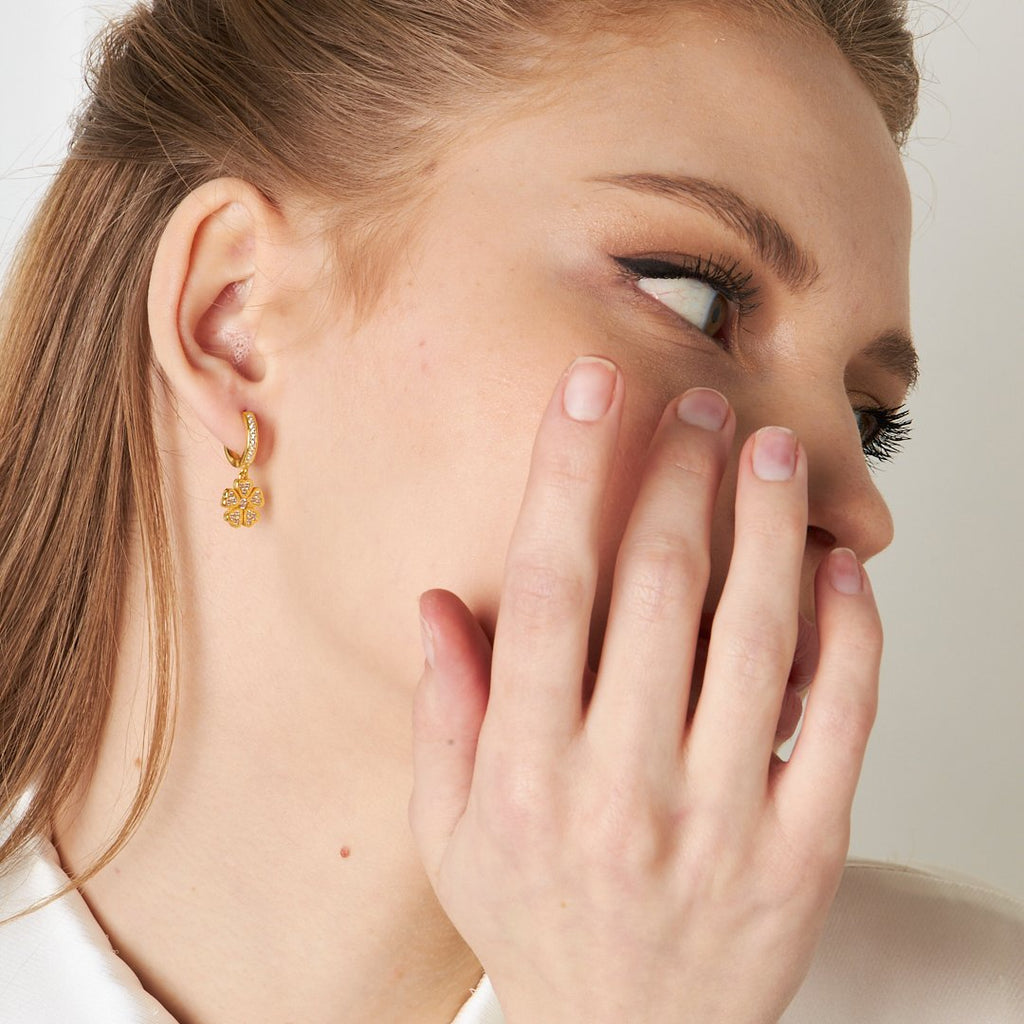 Zirkon Taşlı Çiçek Küpe2 - 925 GÜMÜŞ