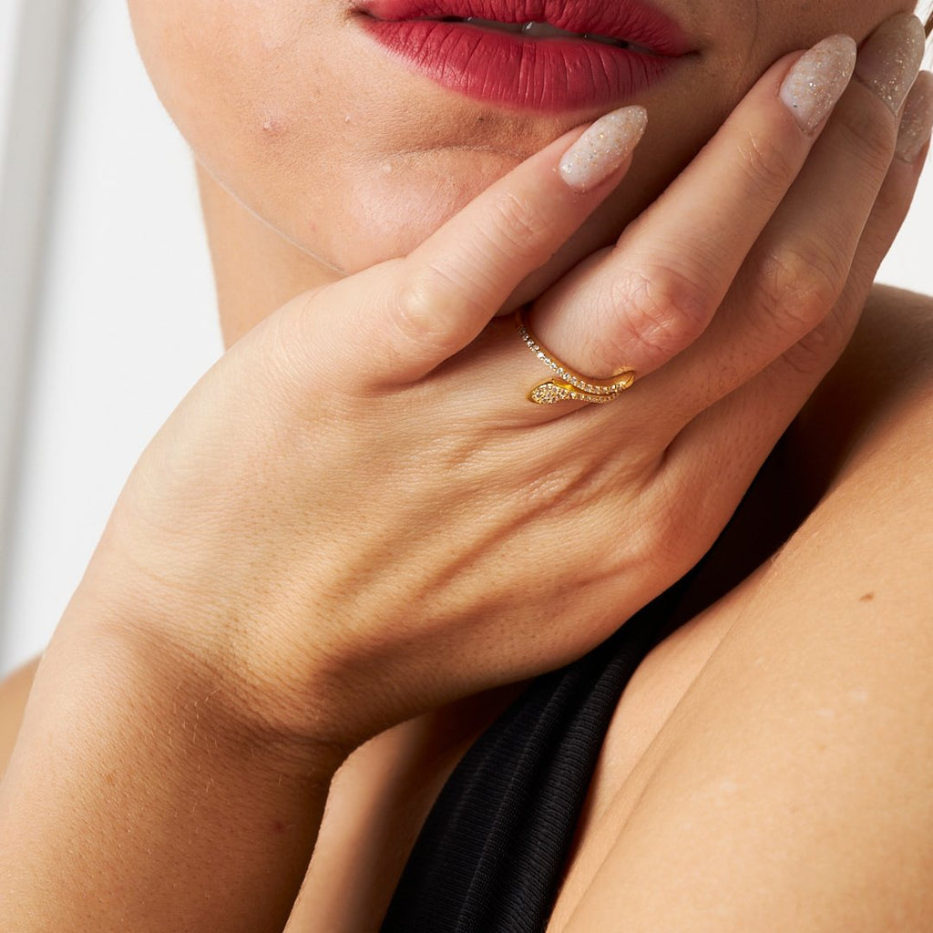 Yılan Taşlı Yüzük - 925 GÜMÜŞ