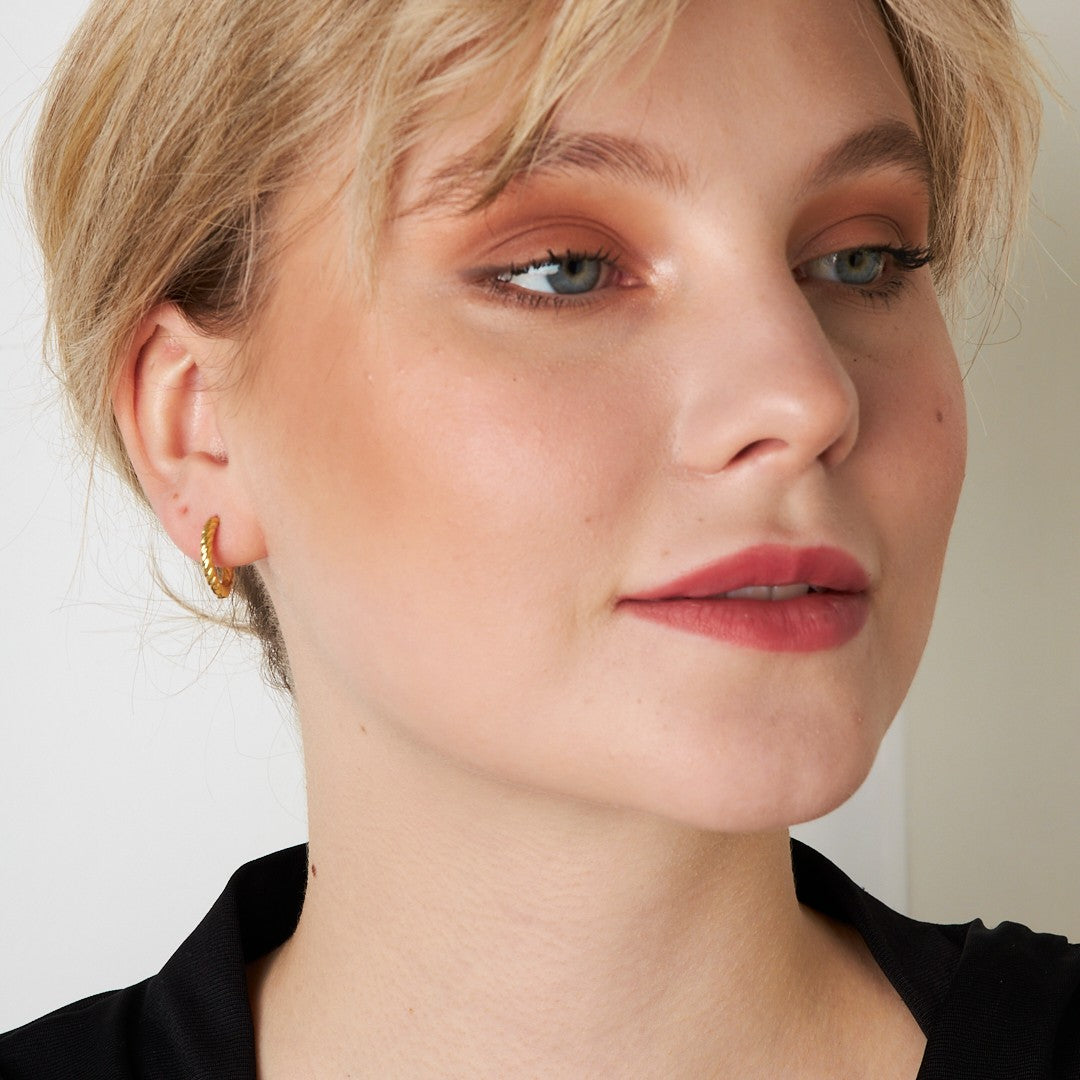 Kıvırcık Küpeler - 925 GÜMÜŞ