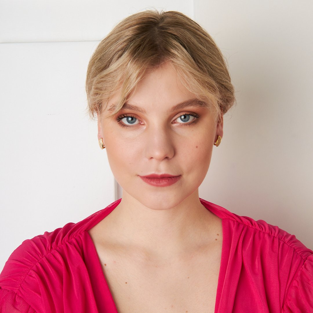 Üç Sıra Taşlı Küpe - 925 GÜMÜŞ