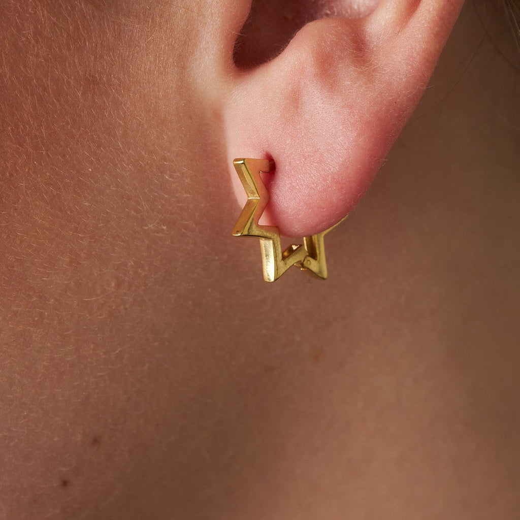 Taşsız Yıldız Küpe - 925 GÜMÜŞ