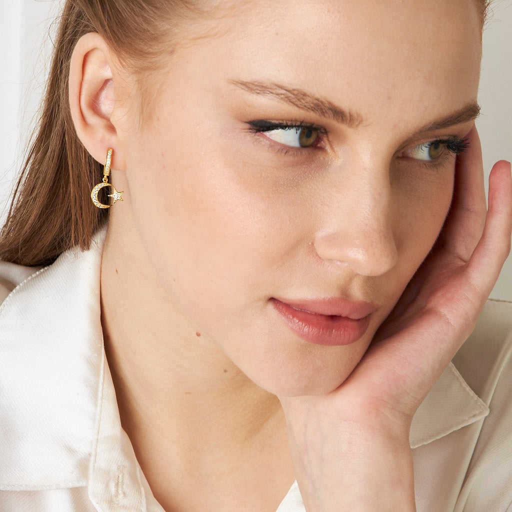 Ay Yıldız Taşlı Küpe - 925 GÜMÜŞ