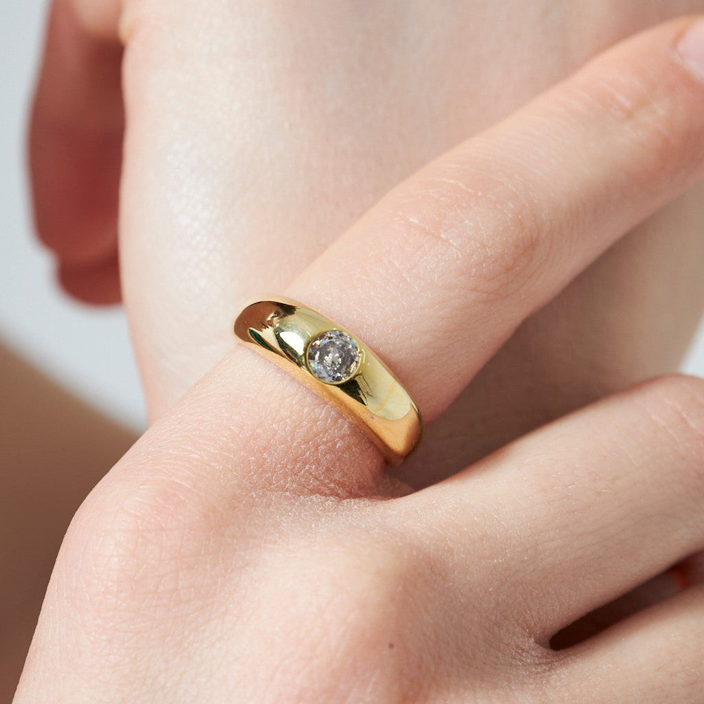 Tek Taş Bombe Yüzük - 925 GÜMÜŞ