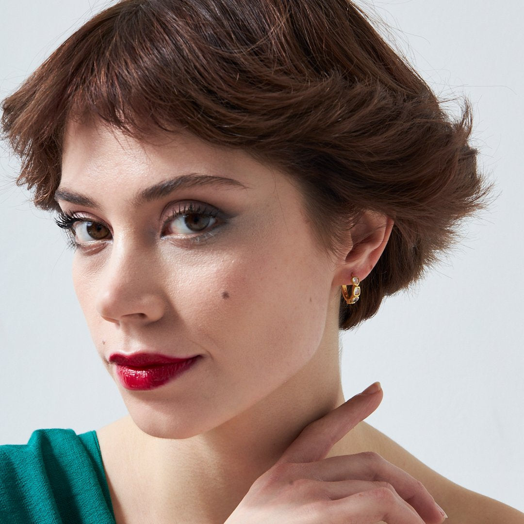 Taşlı Modern Küpeler - 925 GÜMÜŞ