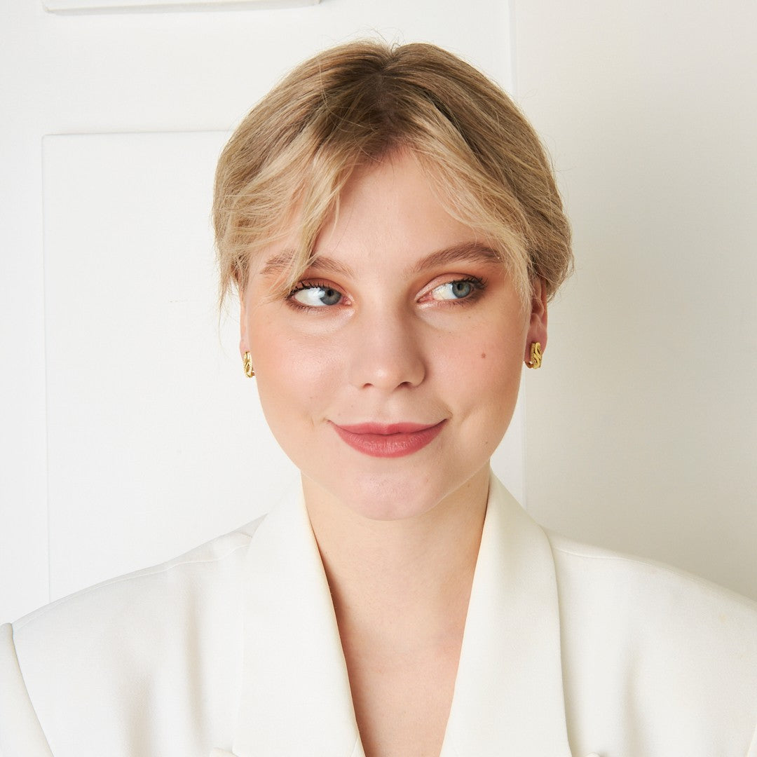 Favori Yan Taşlı Küpeler - 925 GÜMÜŞ