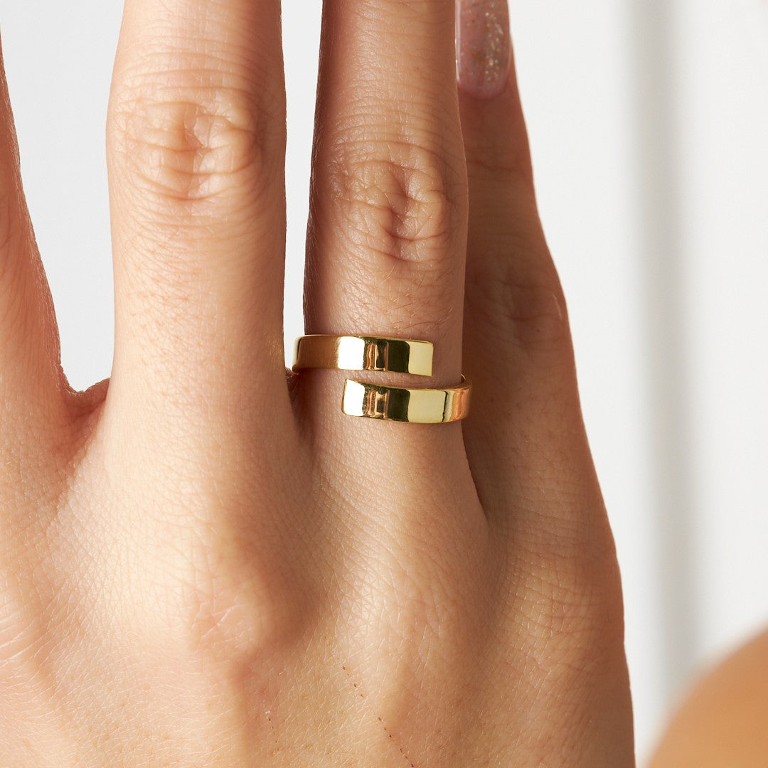 Basit Tarz Yüzük - 925 GÜMÜŞ