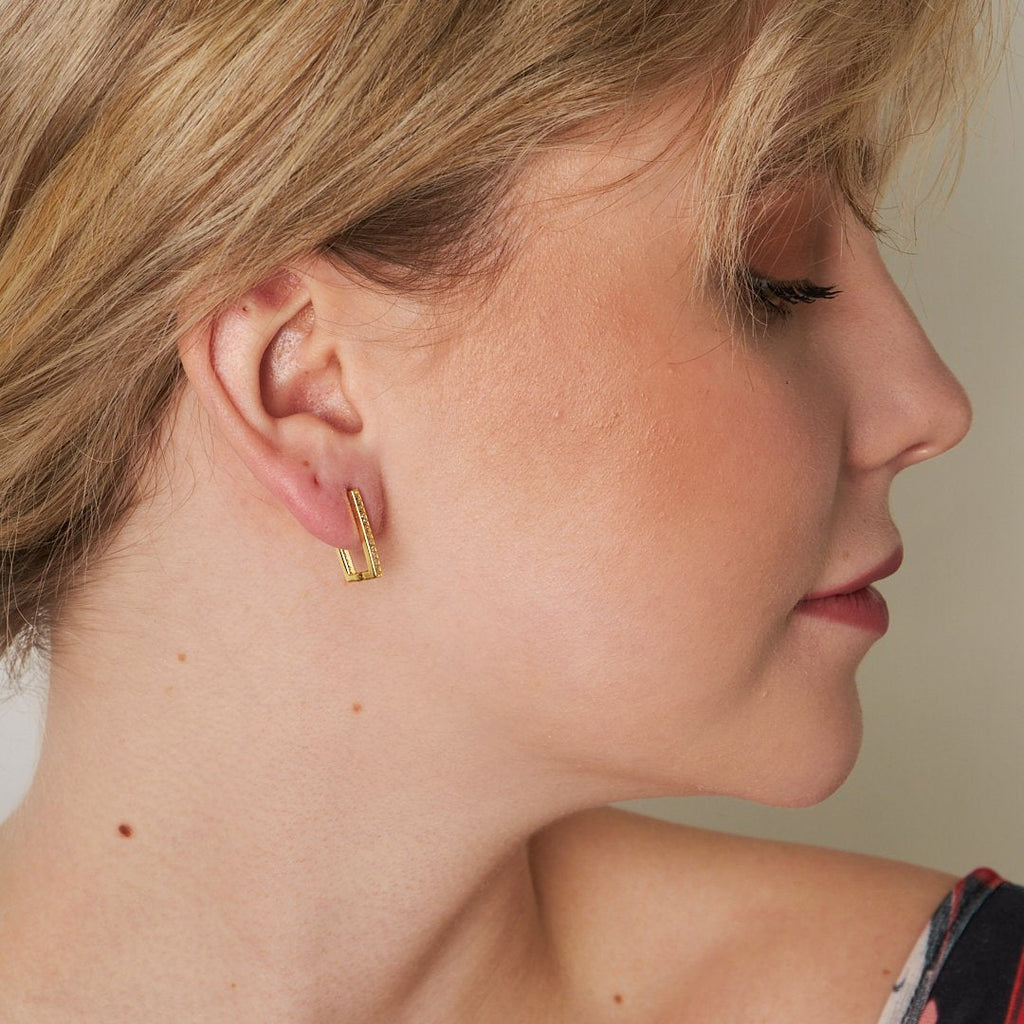 Dikdörtgen Zirkon Taşlı Küpe - 925 GÜMÜŞ