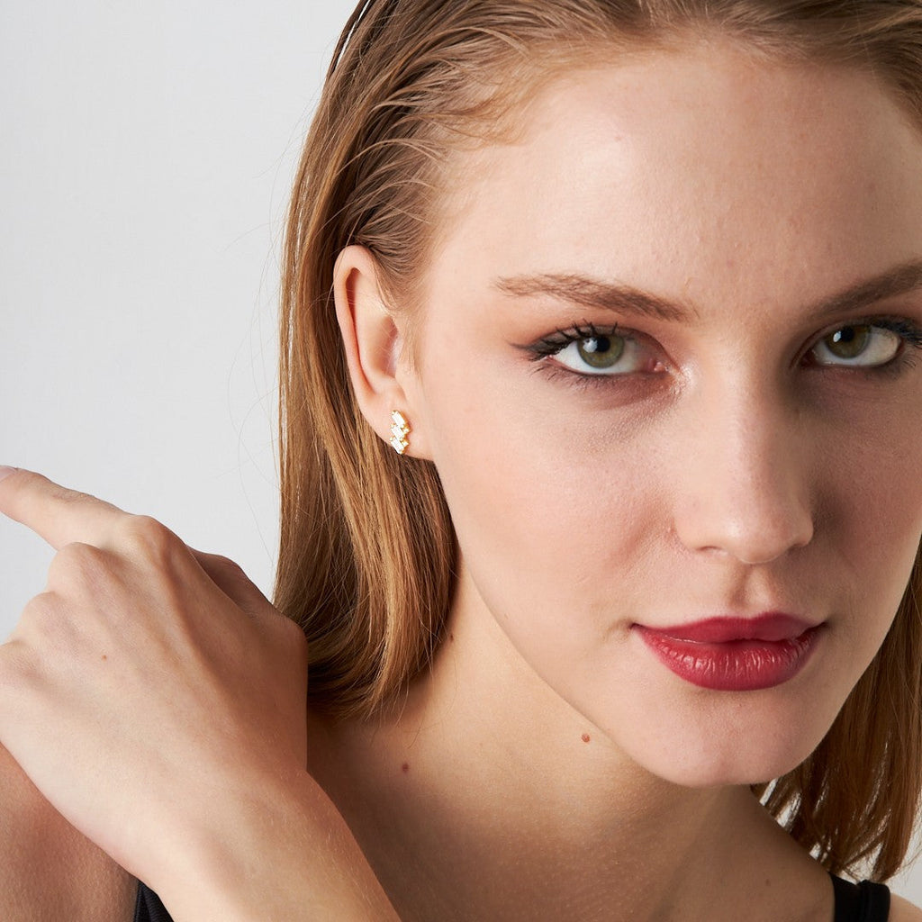 Beyaz Taşlı Baget Piercing - 925 GÜMÜŞ