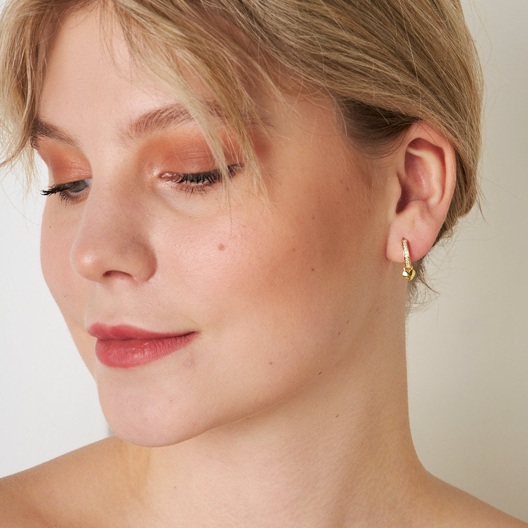 Kalp Sembollü Küpe - 925 GÜMÜŞ