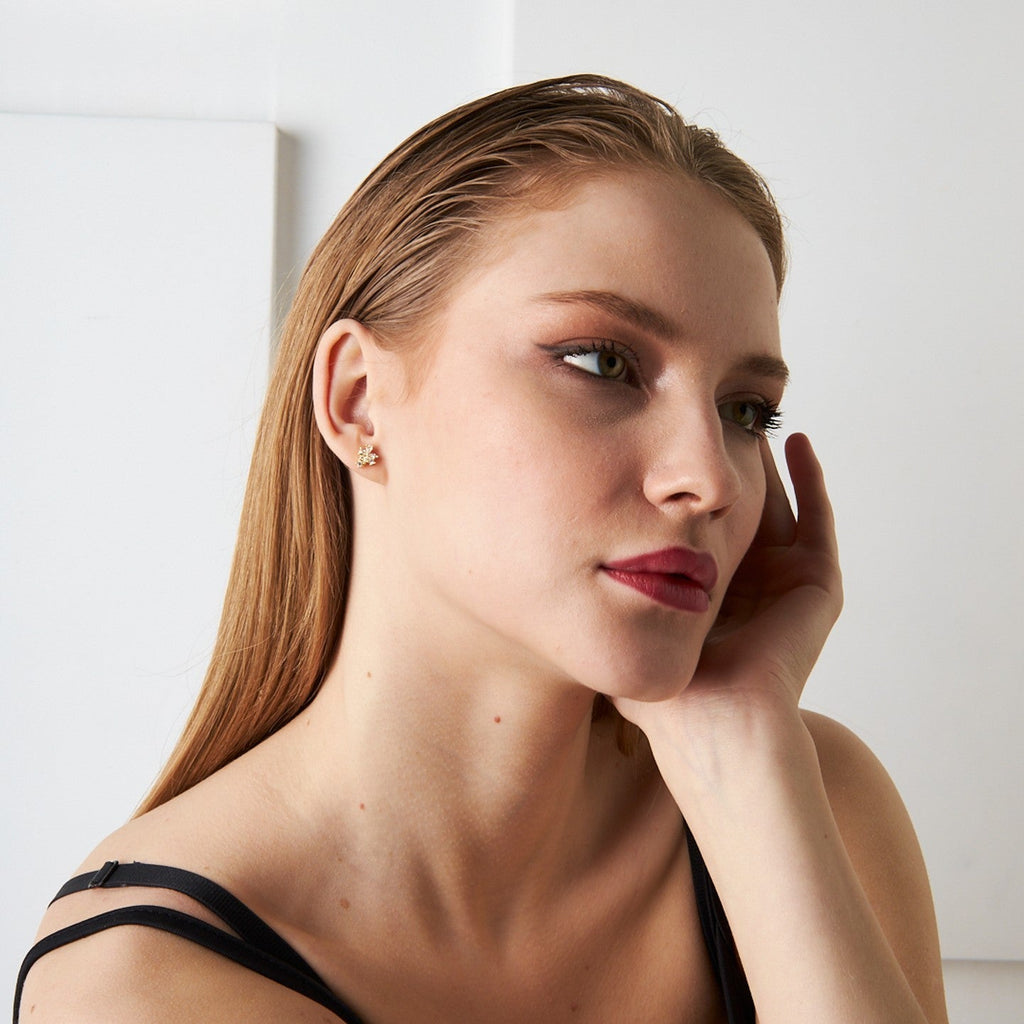 Zirkon Taşlı Titanyum Piercing - 925 GÜMÜŞ