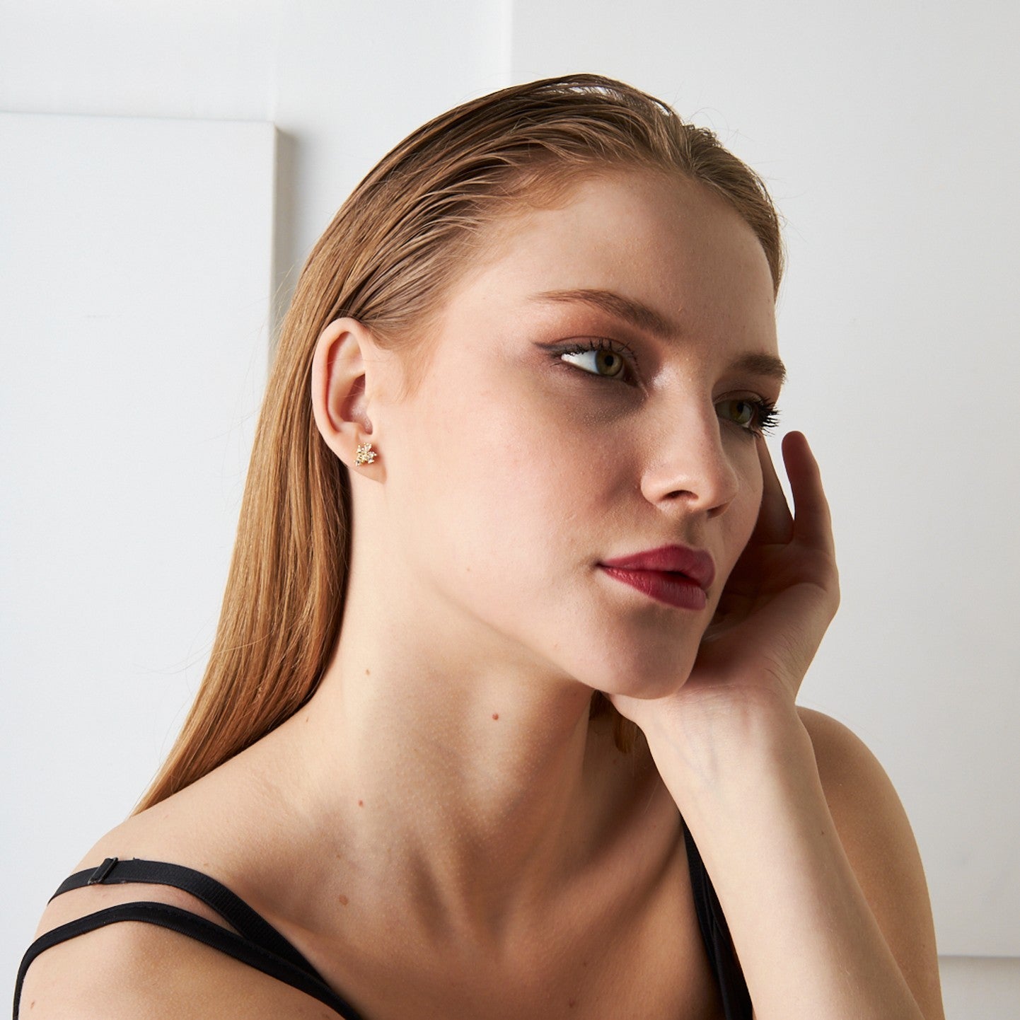 Zirkon Taşlı Titanyum Piercing - 925 GÜMÜŞ