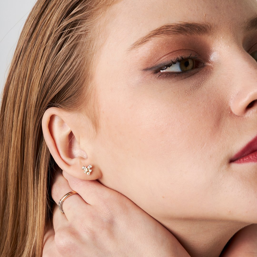 İnci Taşlı Kelebek Piercing - 925 GÜMÜŞ