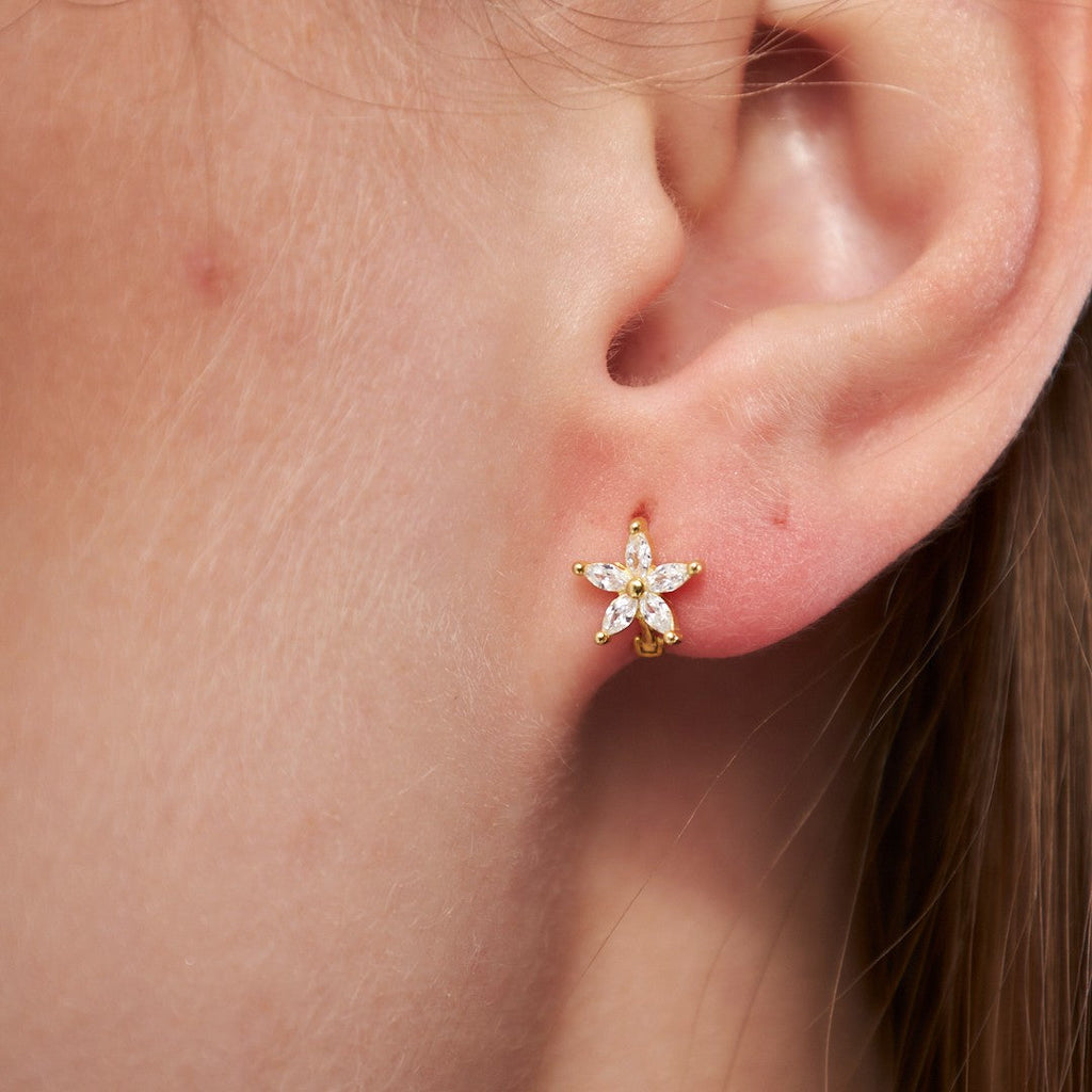 Parıltılı Çiçek Piercing - 925 GÜMÜŞ