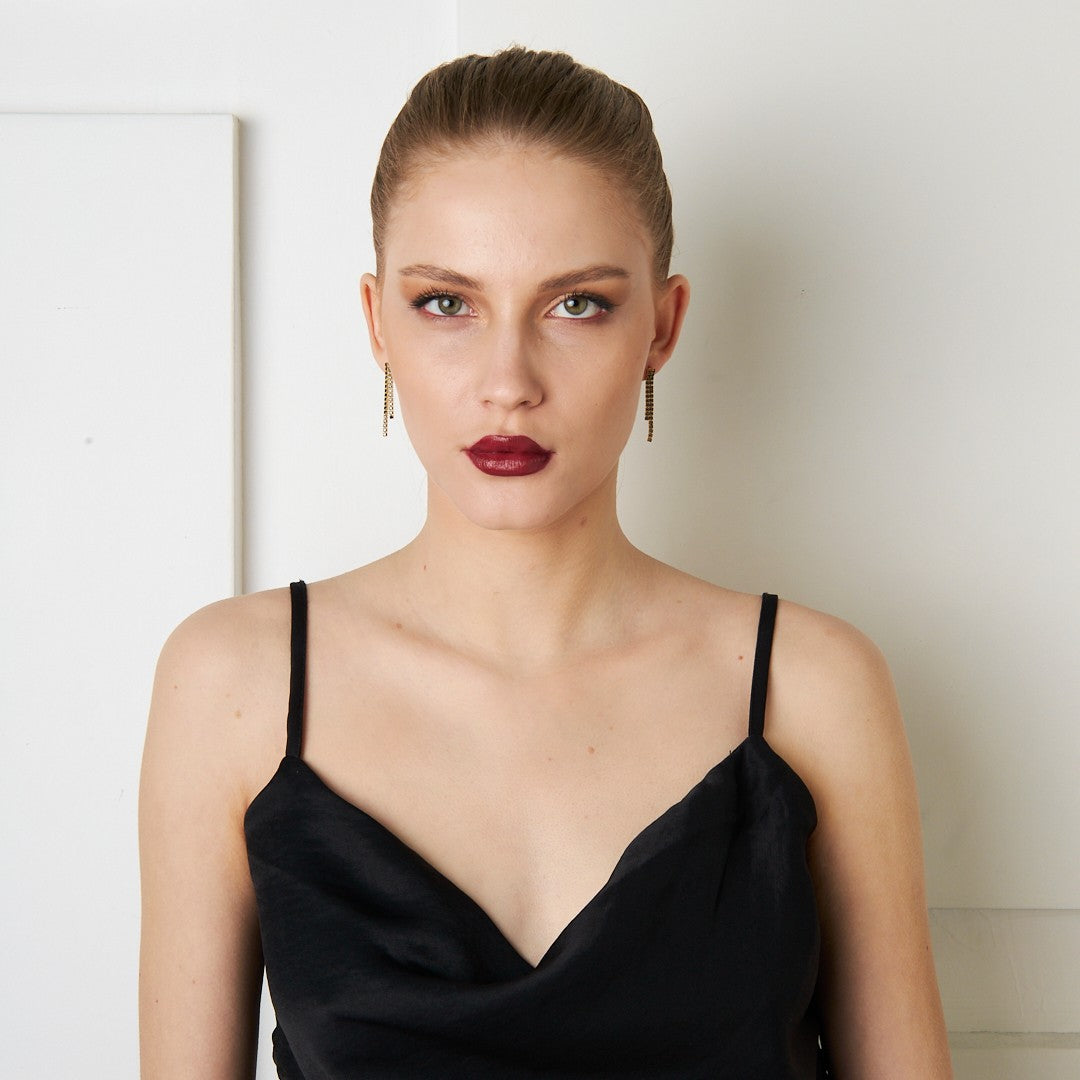 Siyah Taşlı Su Yolu Küpesi - 925 GÜMÜŞ