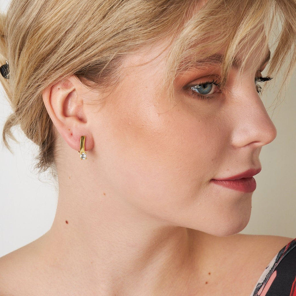 Taşlı Günlük Küpe - 925 GÜMÜŞ