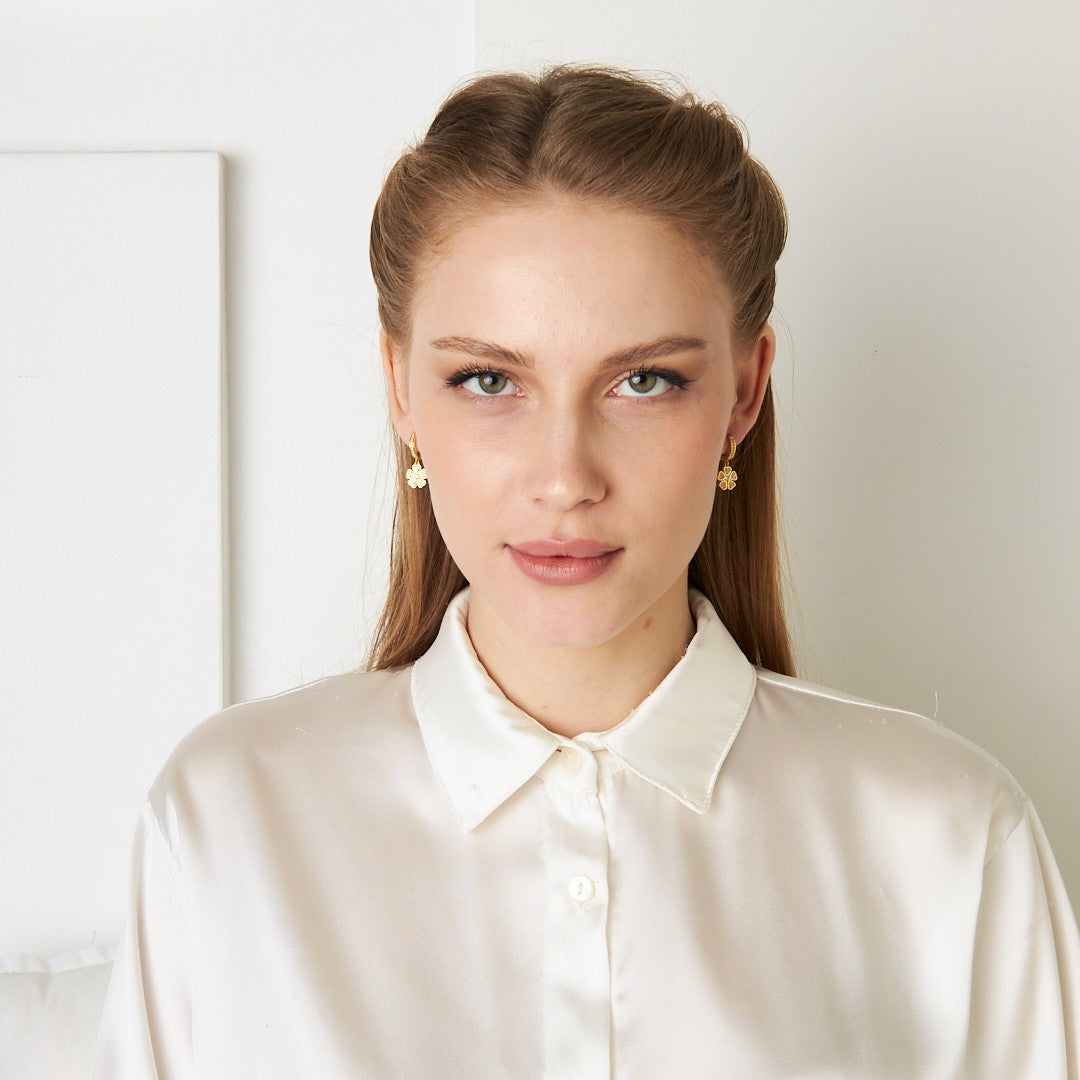 Zirkon Taşlı Çiçek Küpe - 925 GÜMÜŞ